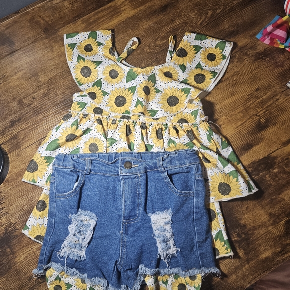 Sunflower Ruffle Girls' Matching Set - Yellow - Picture 3 of 5